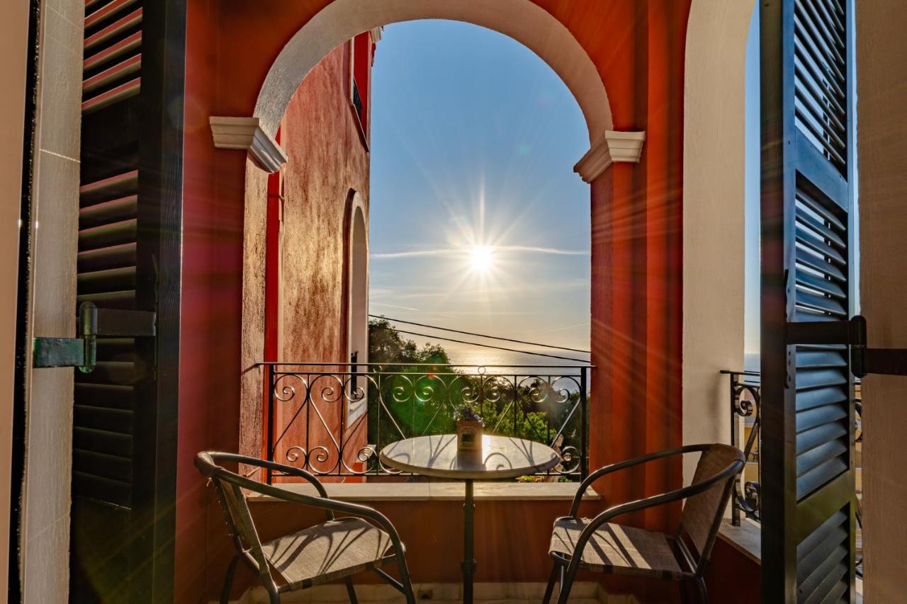 Dielino Amazing Sunset View Pentátion Exterior photo